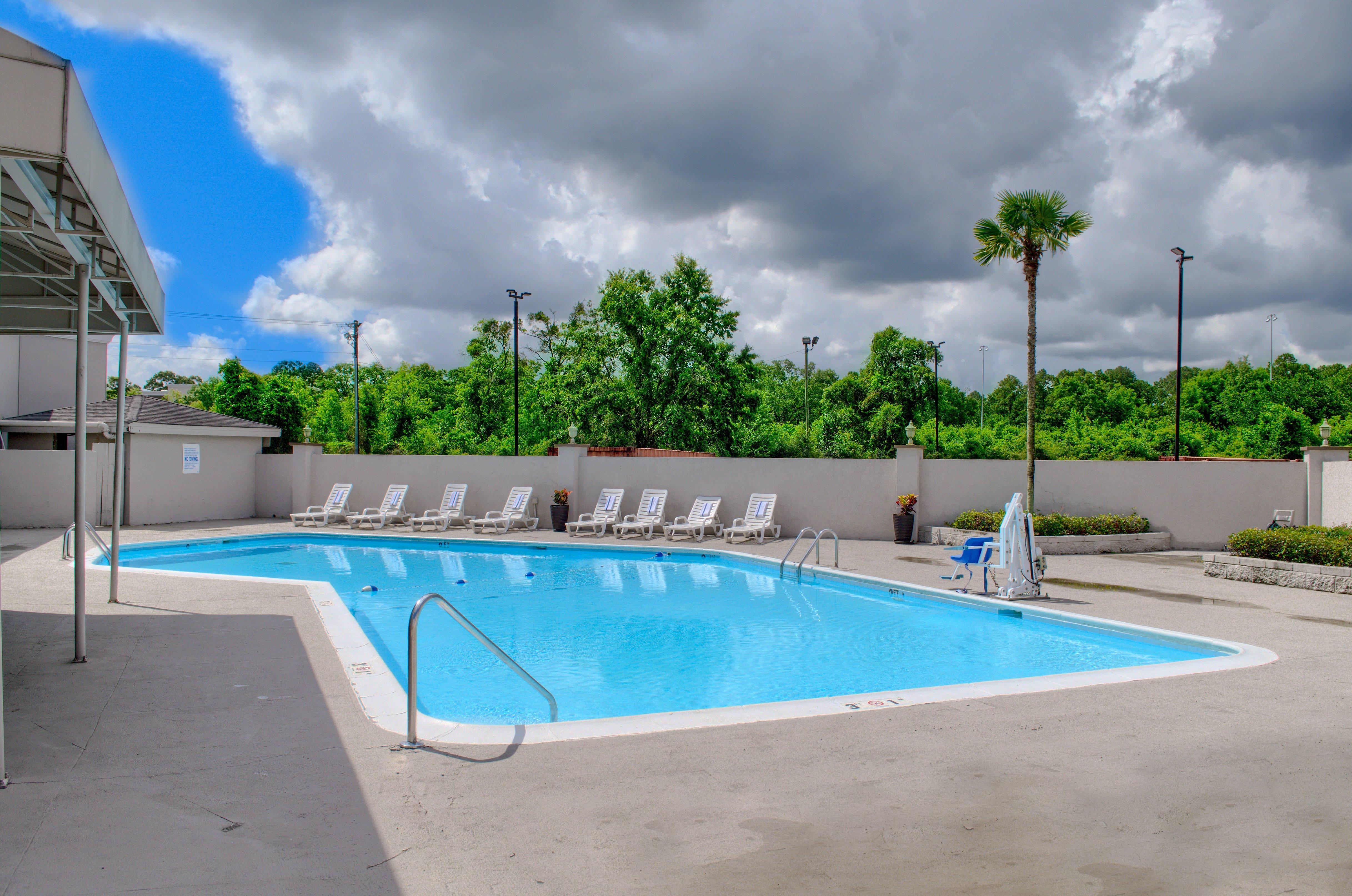 Holiday Inn Mobile West I-10 By Ihg Tillmans Corner Exterior photo
