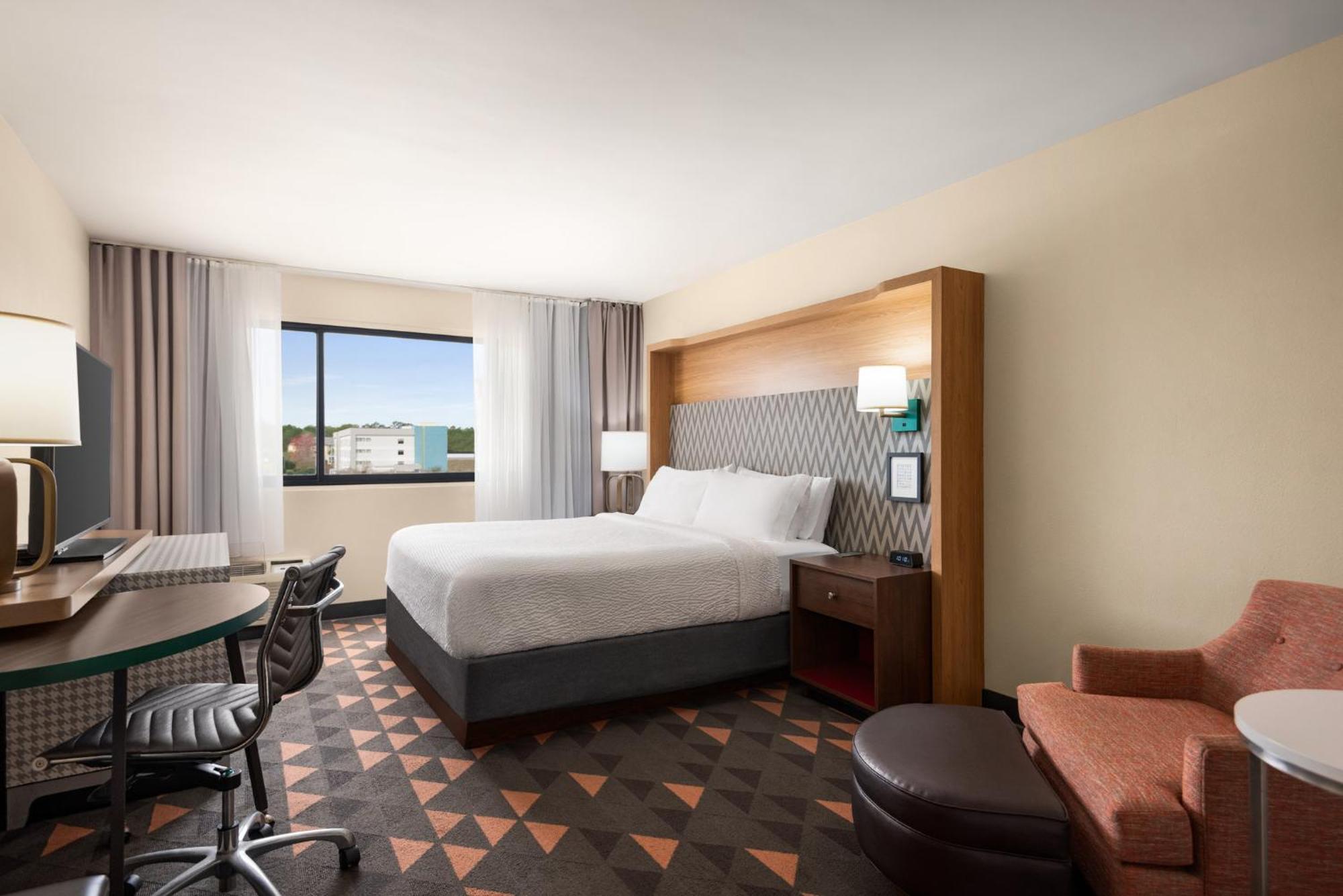 Holiday Inn Mobile West I-10 By Ihg Tillmans Corner Exterior photo